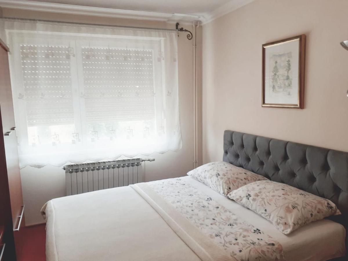 Spacious 80M2 Apartment In The Center Ljubuski Exterior photo